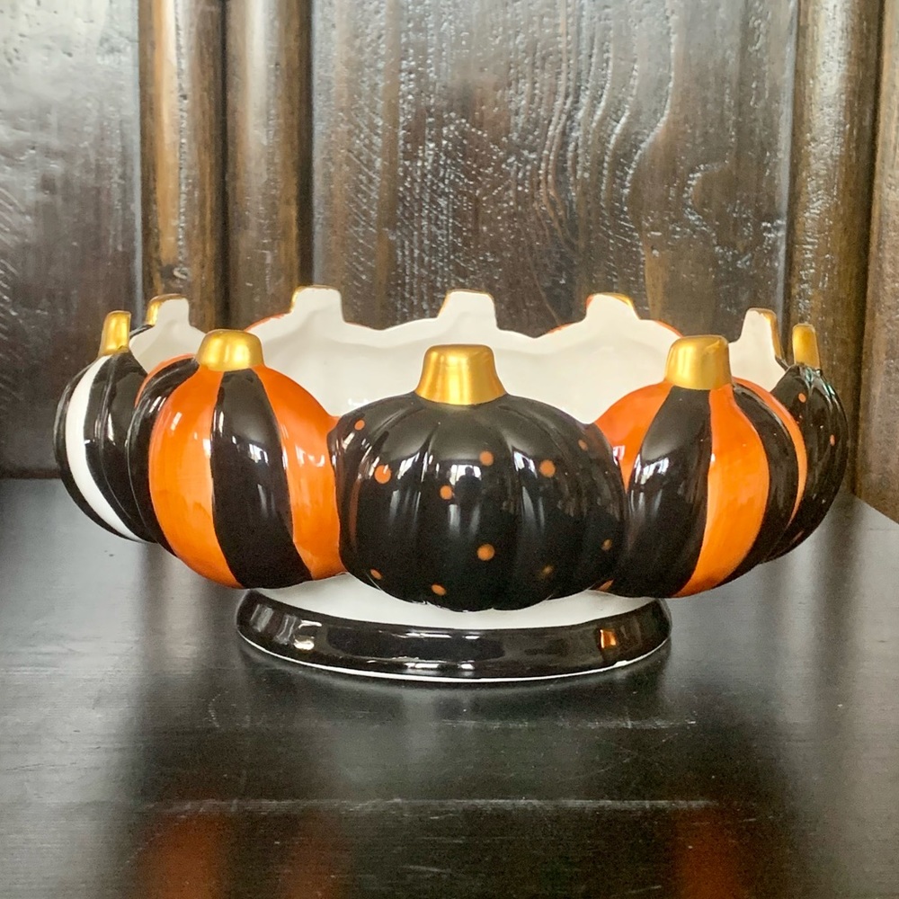 Hand Painted Vintage Style Halloween Pumpkin Serving Bowl
